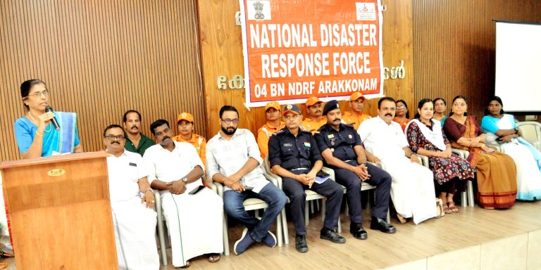 ദുരന്തപ്രതികരണ സേന നയിക്കുന്ന ‘കമ്മ്യൂണിറ്റി അവയർനസ്സ് പ്രോഗ്രാം ‘ ബ്ലോക്ക് പ്രസിഡന്റ് ശോശാമ്മ തോമസ് ഉദ്ഘാടനം ചെയ്തു.